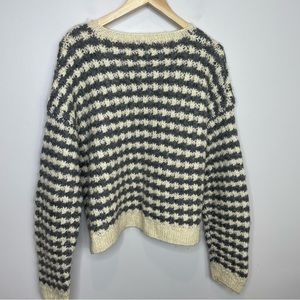 J. Crew Women's Gray Cream Stripe Wool Mohair Boxy Fit Sweater Size L Crew Neck